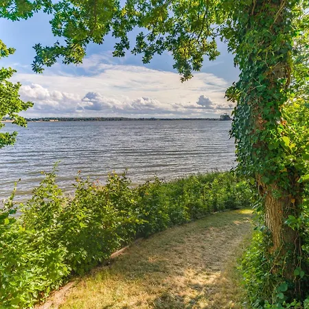 Karschau 11 Reetdachhaus Am Wasser 90m Privatufer Schlei *