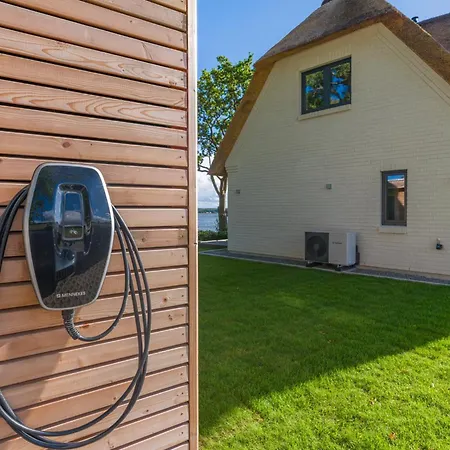 Karschau 11 Reetdachhaus Am Wasser 90m Privatufer Schlei Semesterbostad Rabenkirchen-Faulück