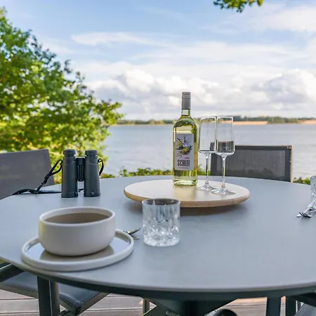 Karschau 11 Reetdachhaus Am Wasser 90m Privatufer Schlei Semesterbostad *
