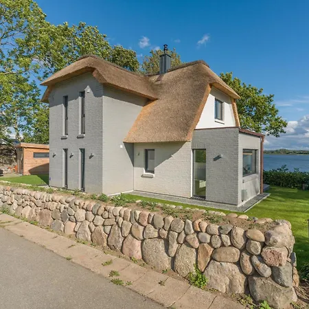 Karschau 11 Reetdachhaus Am Wasser 90m Privatufer Schlei *